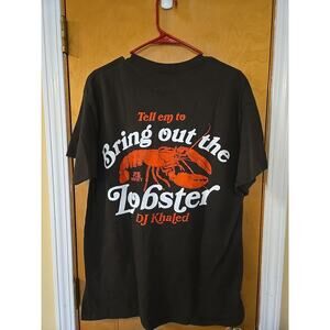 DJ Khaled Mens We The Best Tell Em To Bring Out The Lobster Shirt New Large